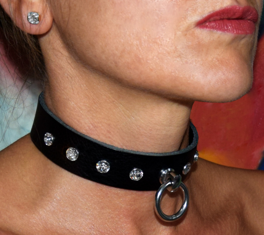 Edles PREMIUM Halsband der O mit SWAROVSKI Kristallen und Magnetverschluss - Maßanfertigung