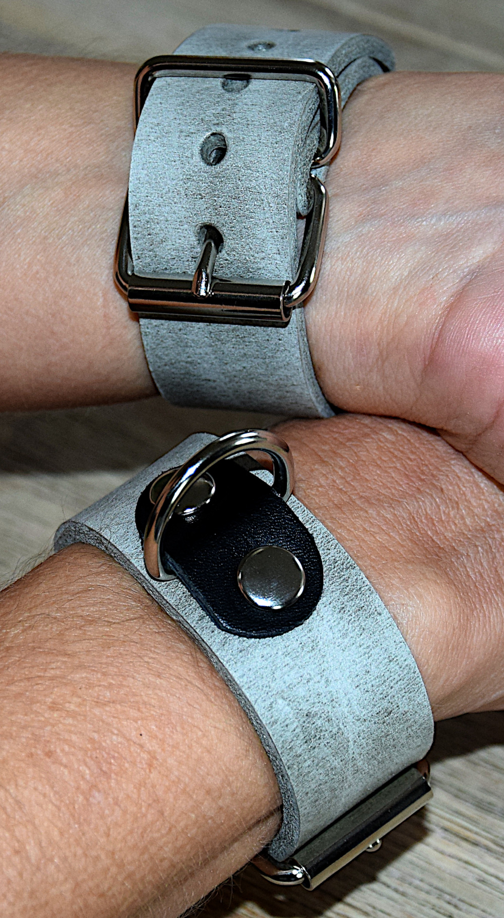 Terginum Grey Collection BDSM Handfesseln