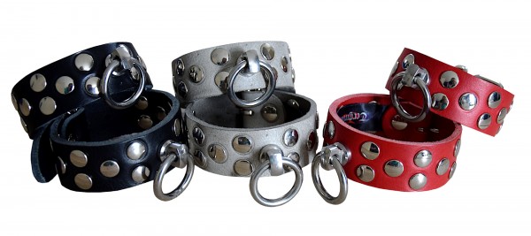 TERGINUM BDSM Studded Cuffs red